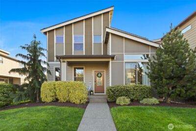 32883 Pine Avenue SE, Black Diamond, WA 98010 - Photo 2