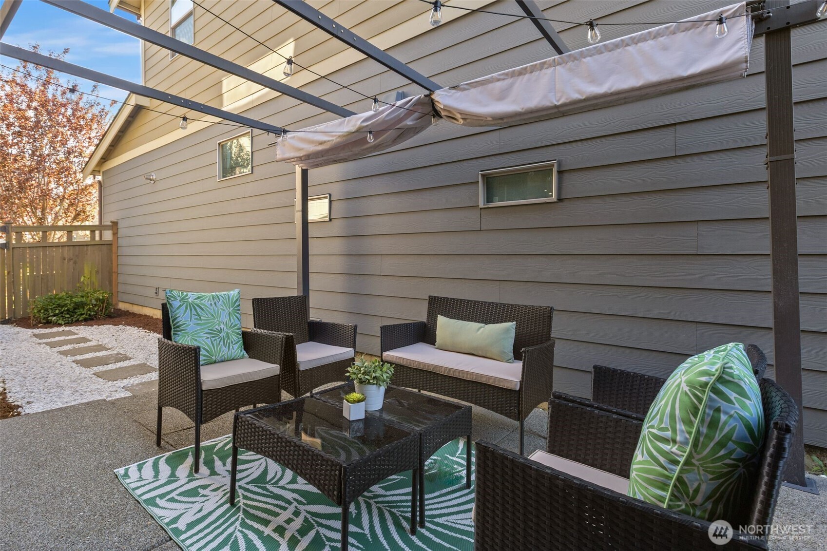 32883 Pine Avenue SE, Black Diamond, WA 98010