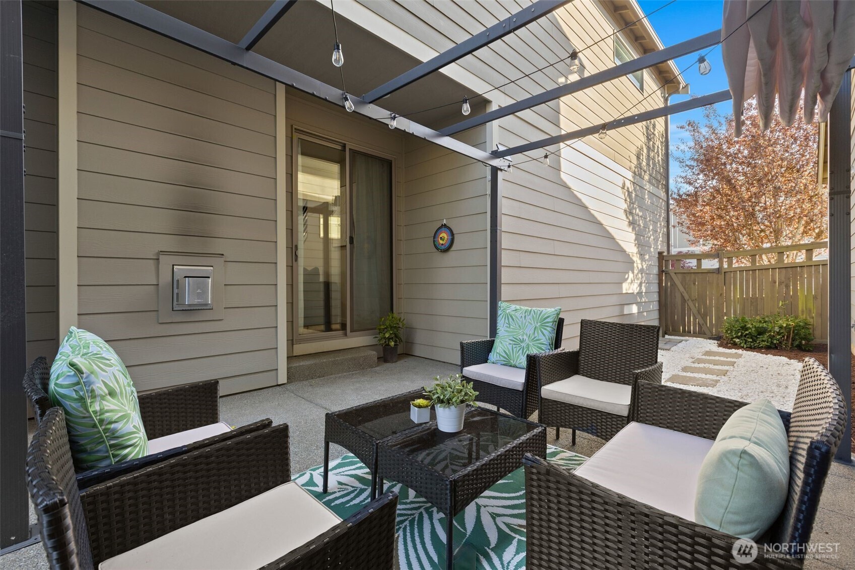 32883 Pine Avenue SE, Black Diamond, WA 98010