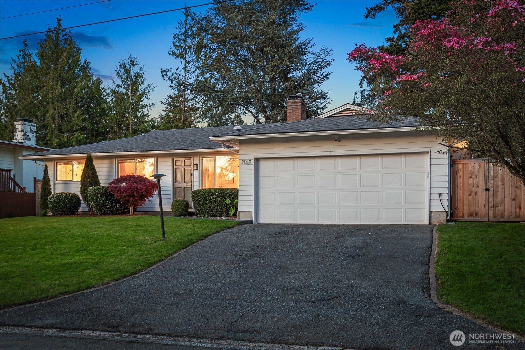 2012 168th Avenue , Bellevue, WA 98008