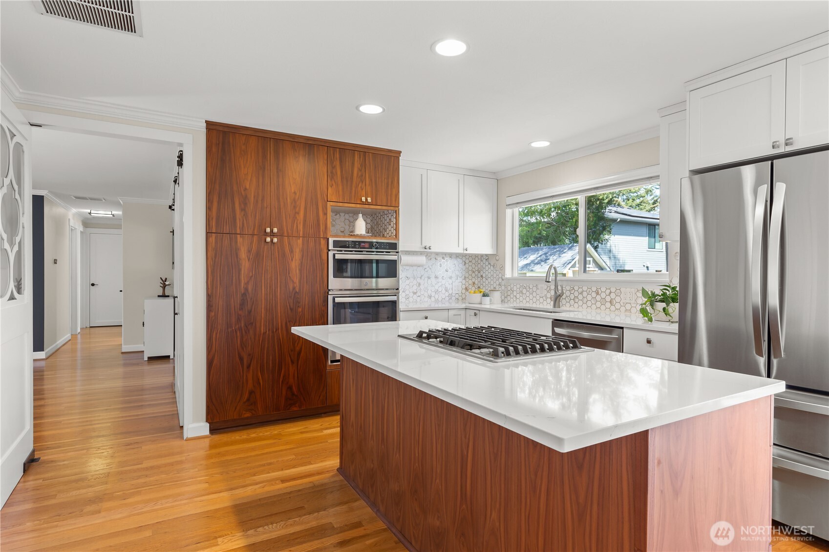 2012 168th Avenue , Bellevue, WA 98008