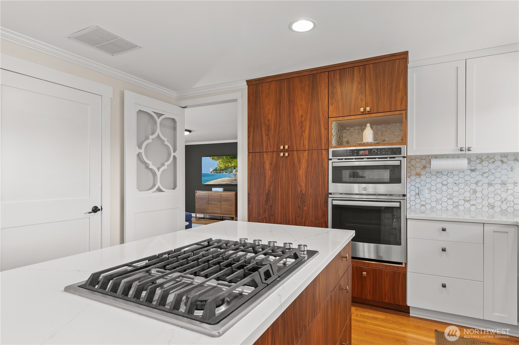 2012 168th Avenue , Bellevue, WA 98008