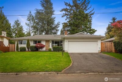 2012 168th Avenue , Bellevue, WA 98008 - Photo 2