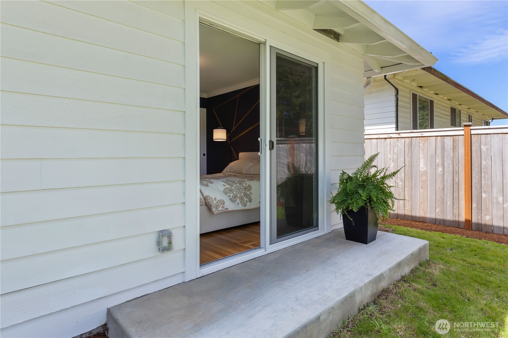 2012 168th Avenue , Bellevue, WA 98008