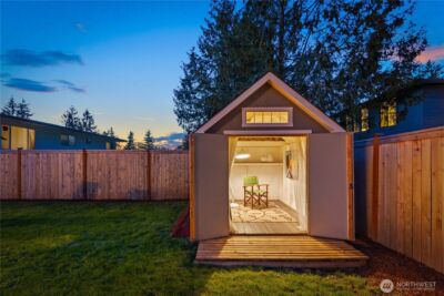 2012 168th Avenue , Bellevue, WA 98008 - Photo 36