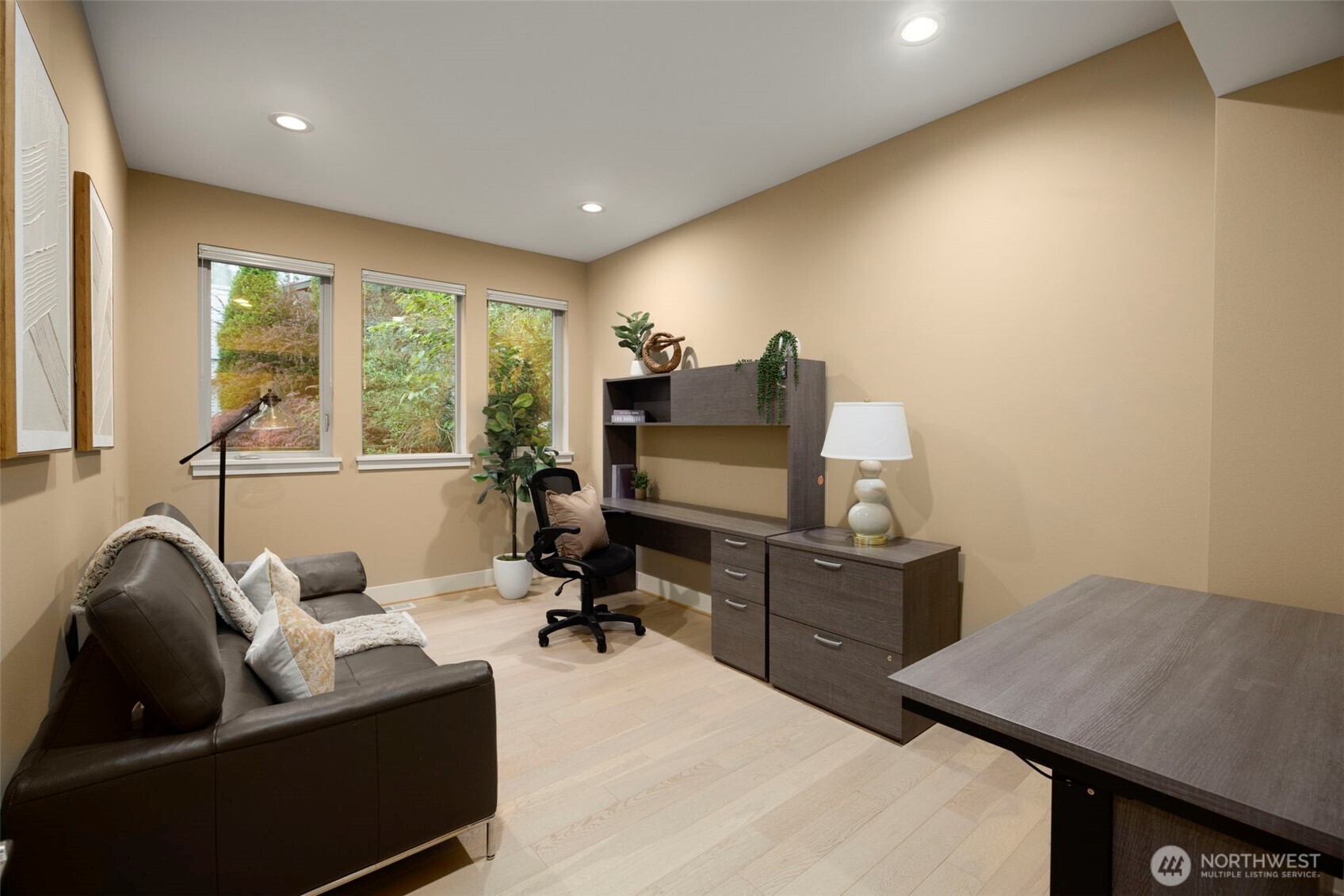 11222 116th Place NE #L4, Kirkland, WA 98033
