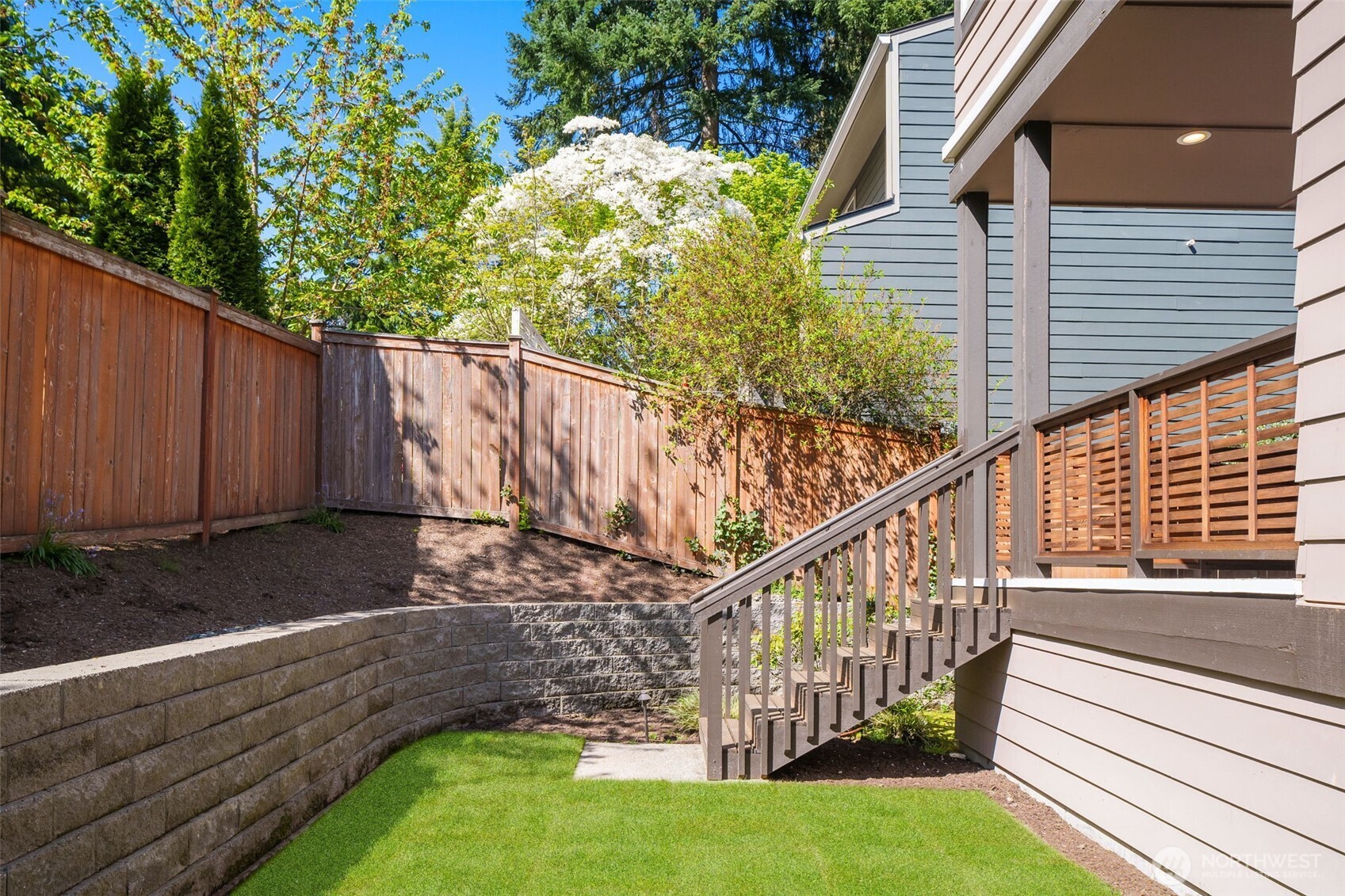 11222 116th Place NE #L4, Kirkland, WA 98033