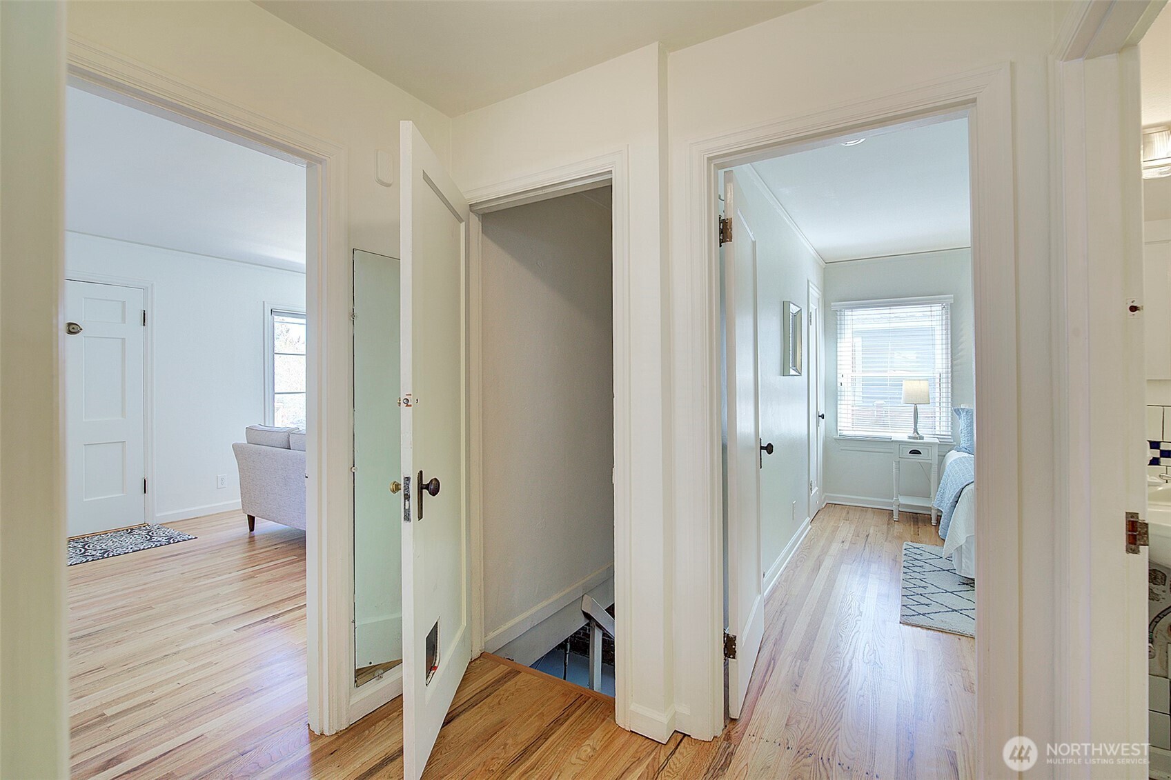 6827 36th Avenue NE, Seattle, WA 98115