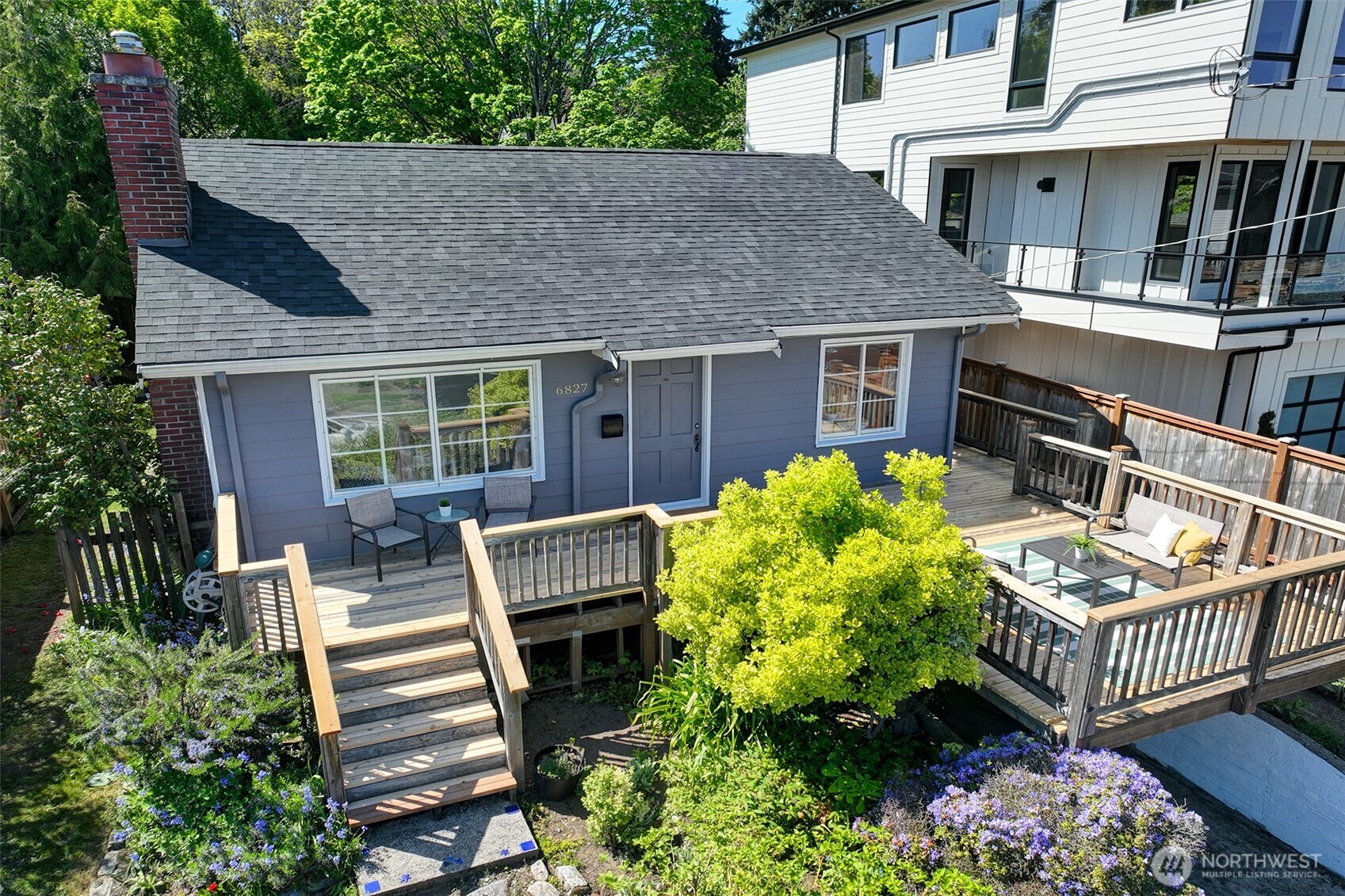 6827 36th Avenue NE, Seattle, WA 98115