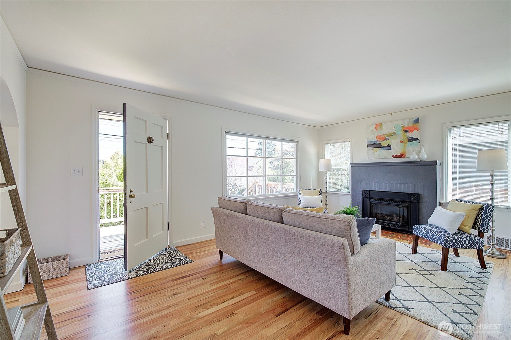 6827 36th Avenue NE, Seattle, WA 98115