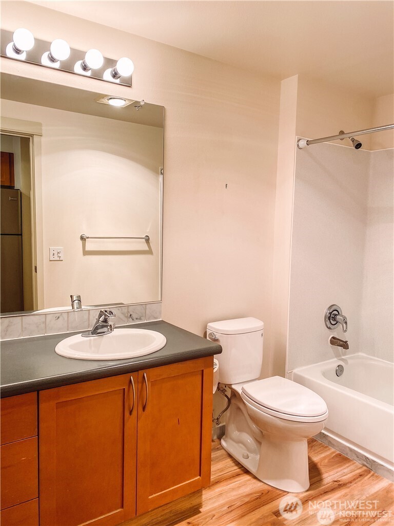 111 108th Avenue NE #A307, Bellevue, WA 98004
