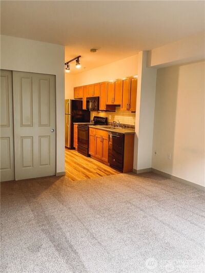 111 108th Avenue NE #A307, Bellevue, WA 98004 - Photo 9