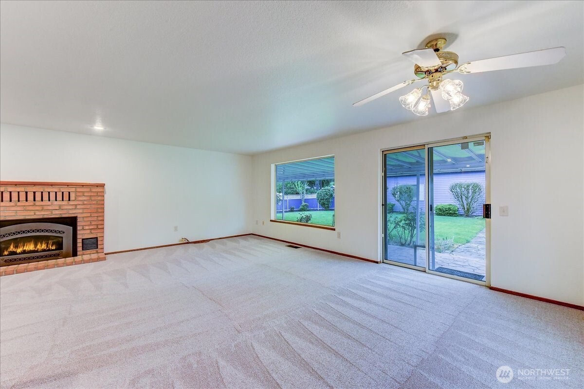 20426 Dayton Avenue N, Shoreline, WA 98133