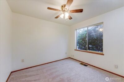20426 Dayton Avenue N, Shoreline, WA 98133 - Photo 15