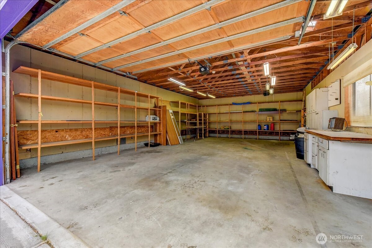20426 Dayton Avenue N, Shoreline, WA 98133