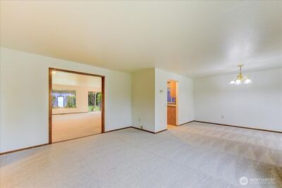 20426 Dayton Avenue N, Shoreline, WA 98133 - Photo 5