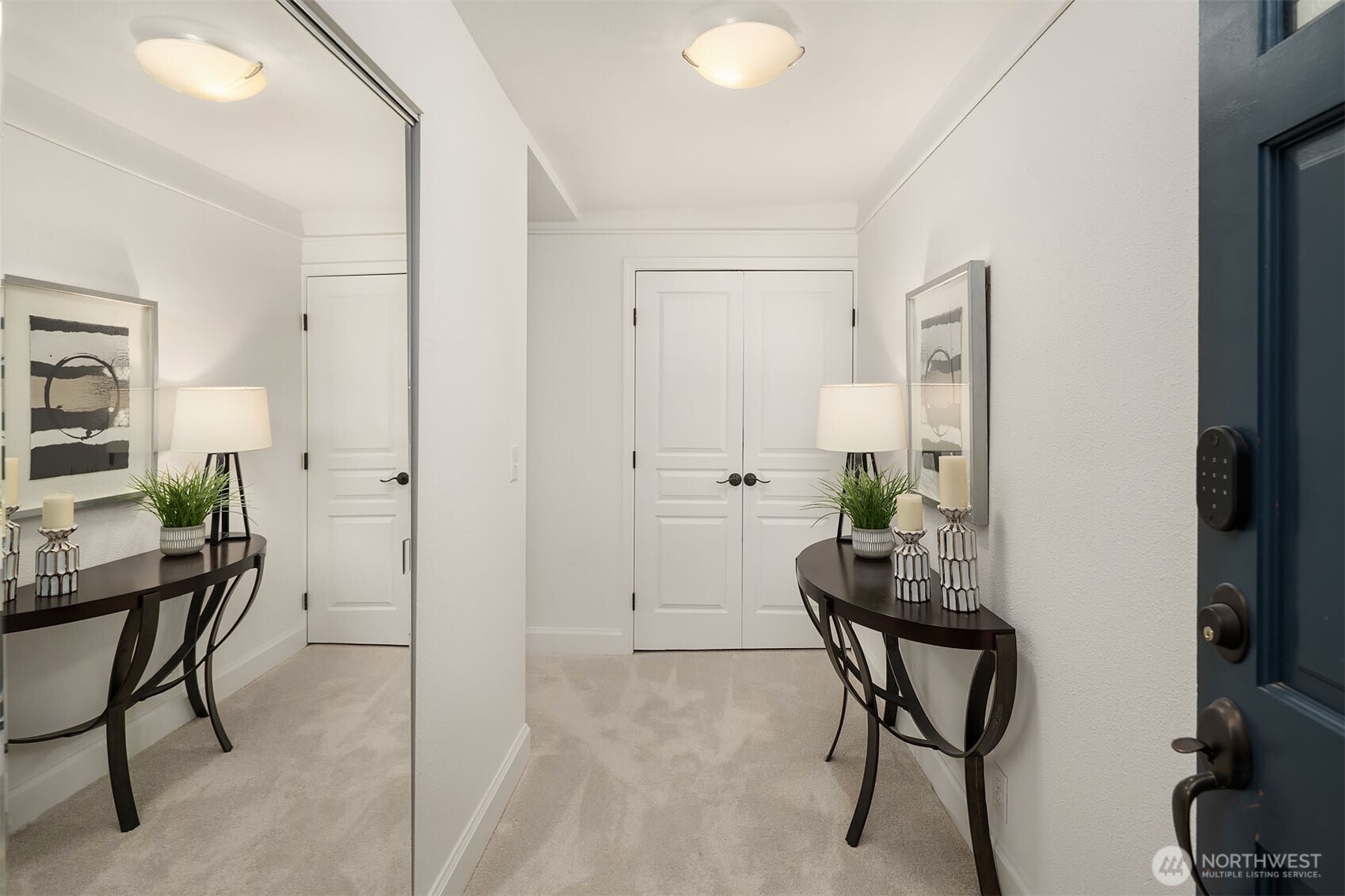 9909 NE 1st Street #104, Bellevue, WA 98004