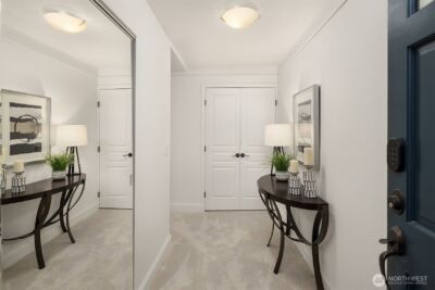 9909 NE 1st Street #104, Bellevue, WA 98004 - Photo 22