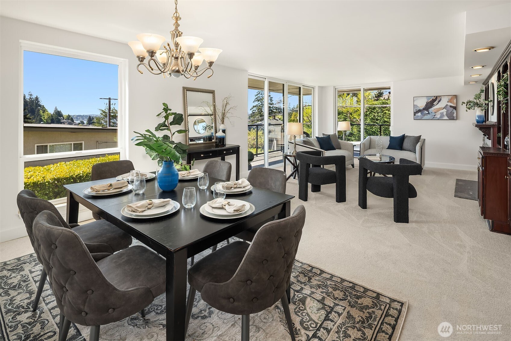 9909 NE 1st Street #104, Bellevue, WA 98004