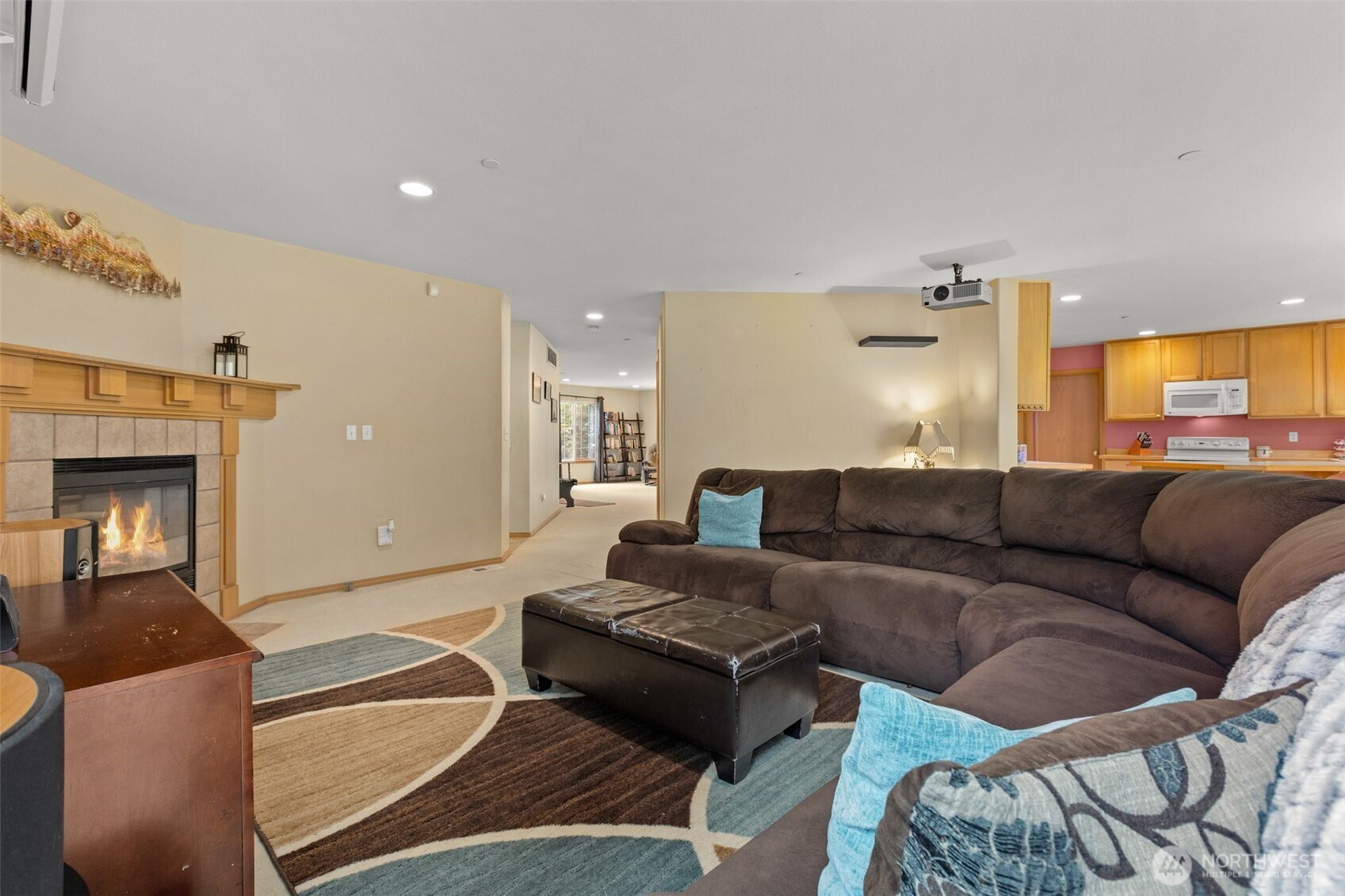 1822 Fisher Avenue , Dupont, WA 98327