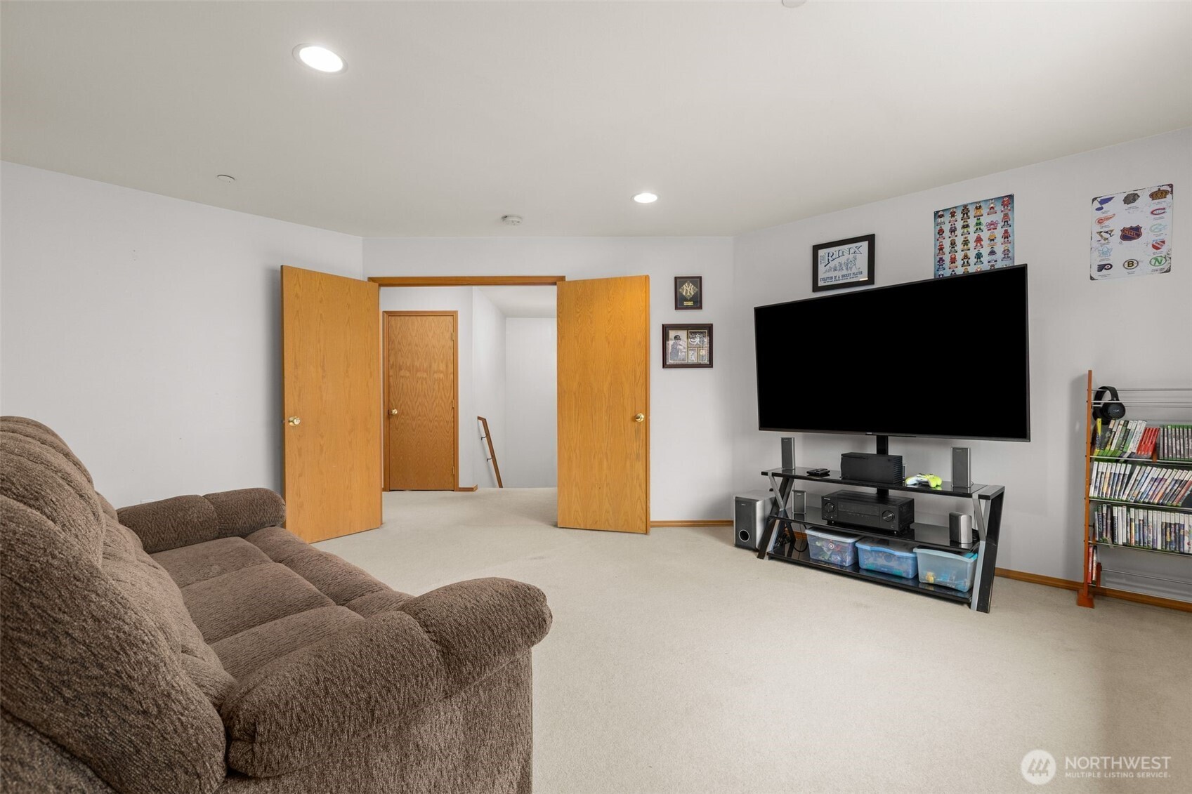 1822 Fisher Avenue , Dupont, WA 98327