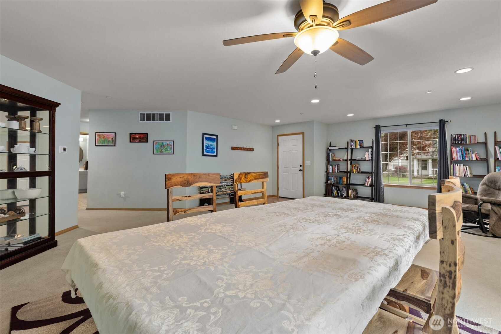 1822 Fisher Avenue , Dupont, WA 98327