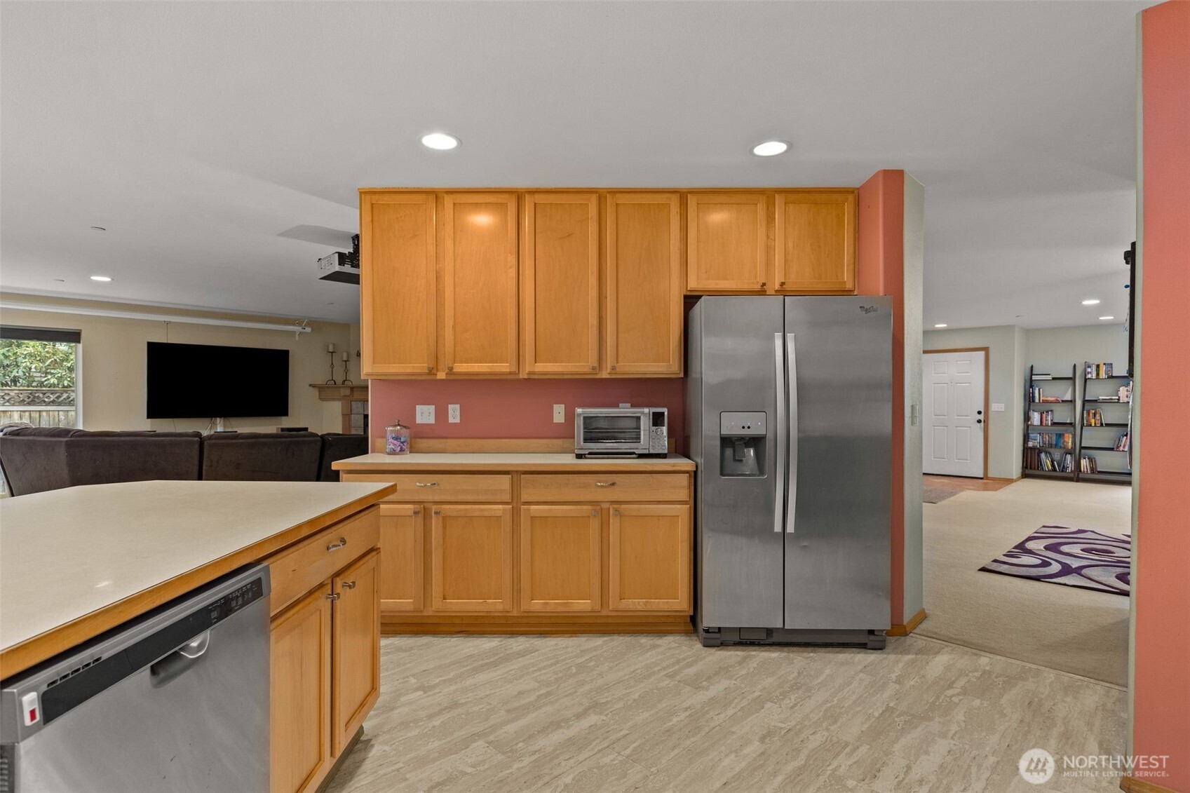 1822 Fisher Avenue , Dupont, WA 98327