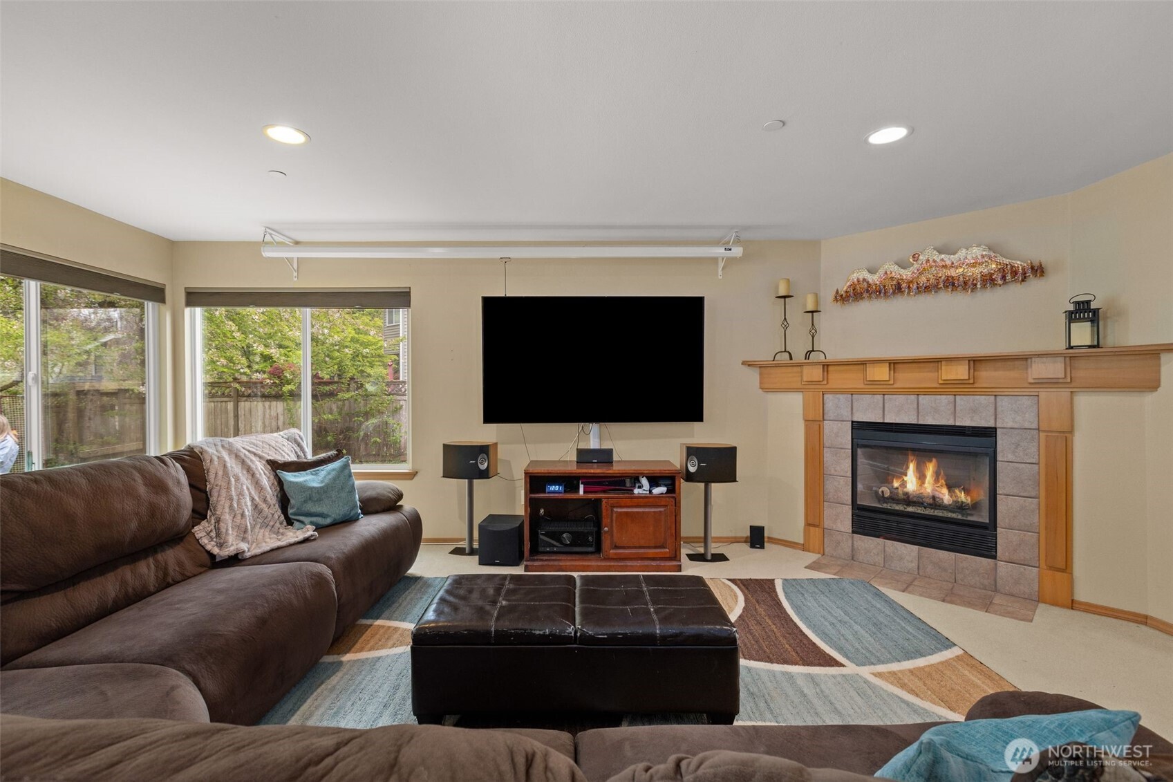 1822 Fisher Avenue , Dupont, WA 98327