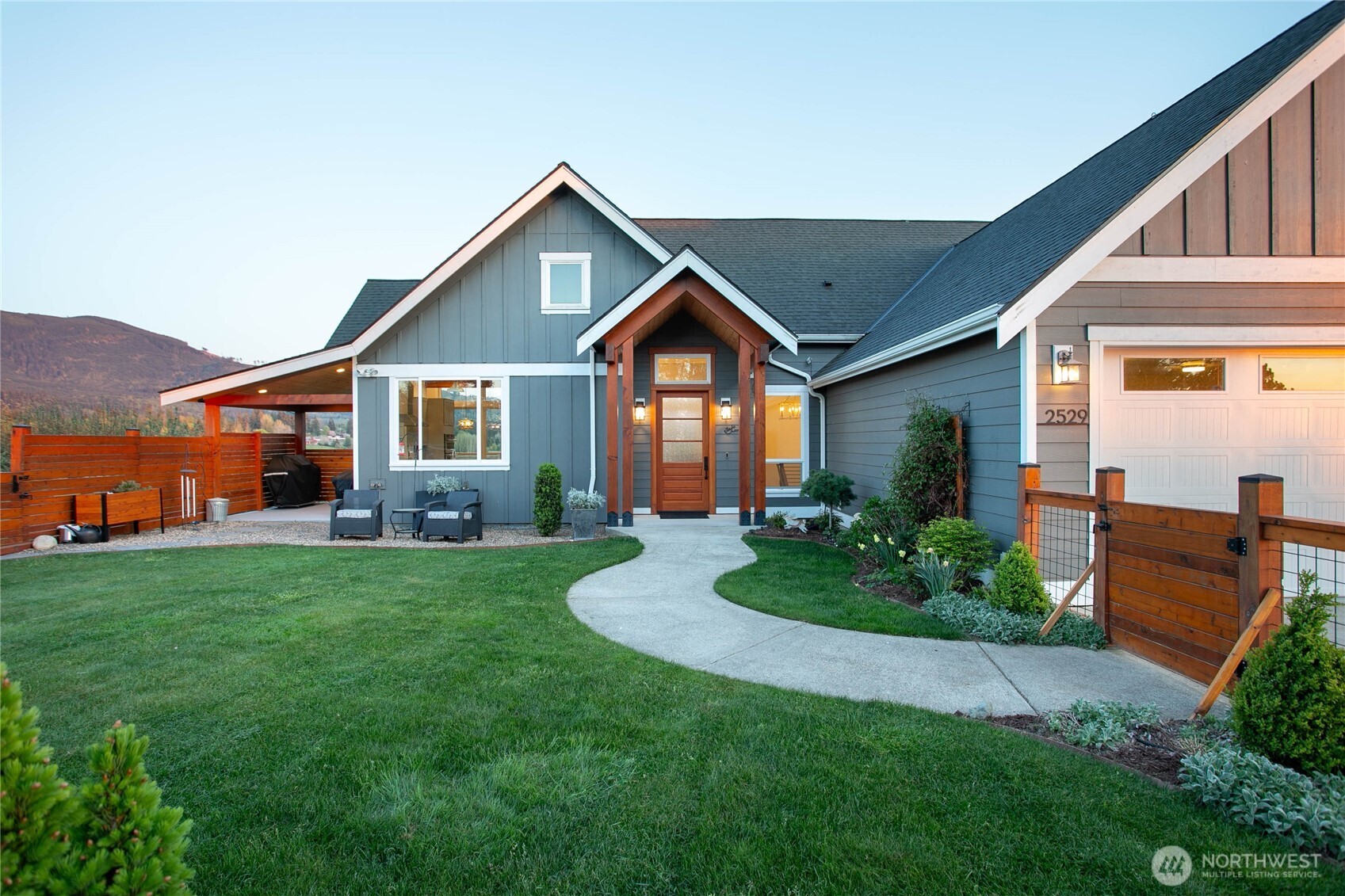 2529 Mount Baker Highway , Bellingham, WA 98226