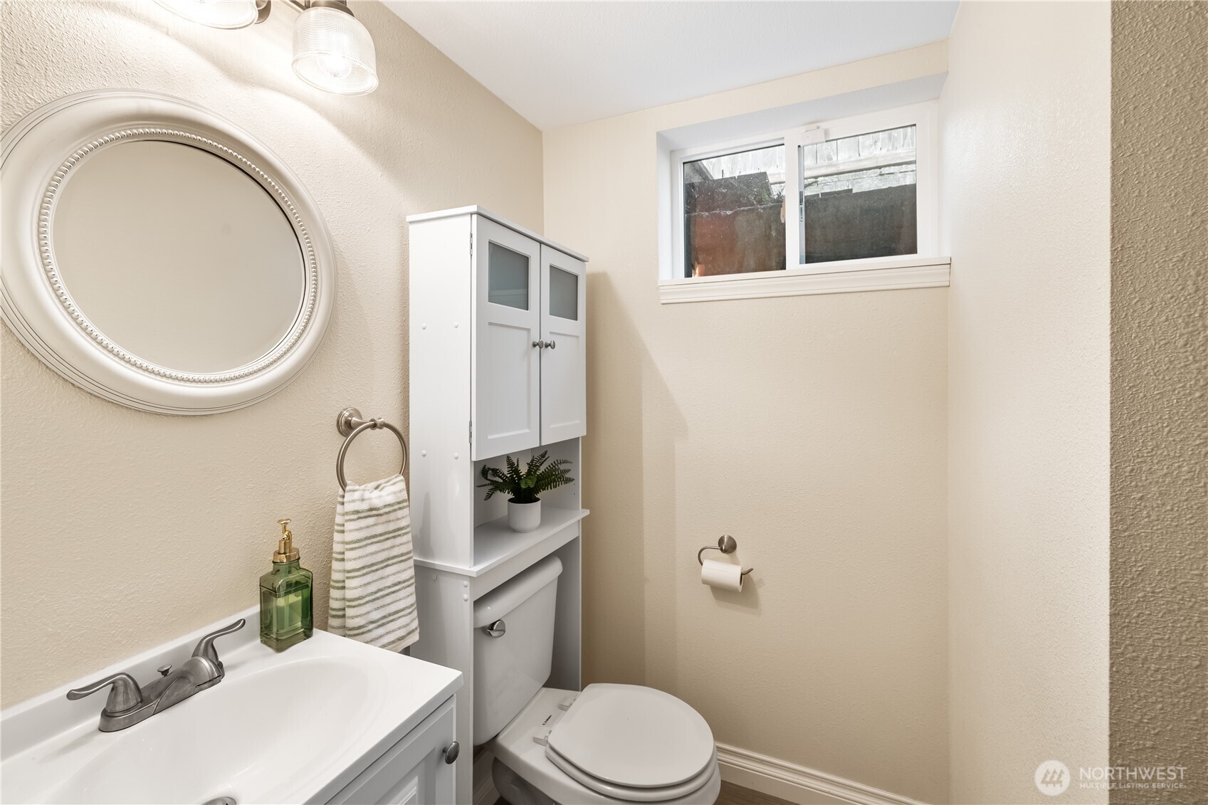 7025 S L Street , Tacoma, WA 98408-3127