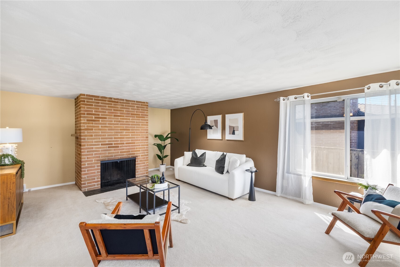 7025 S L Street , Tacoma, WA 98408-3127