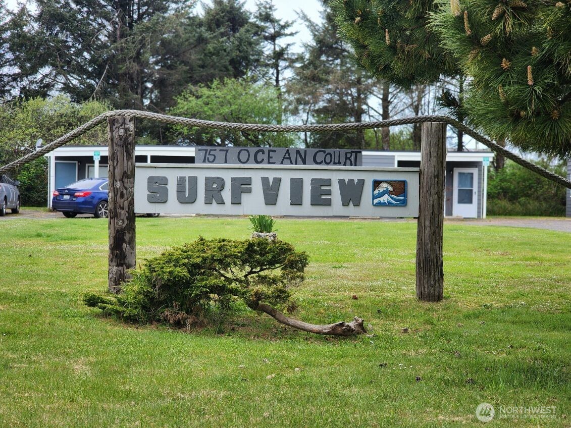 757 Ocean Court NW #20, Ocean Shores, WA 98569