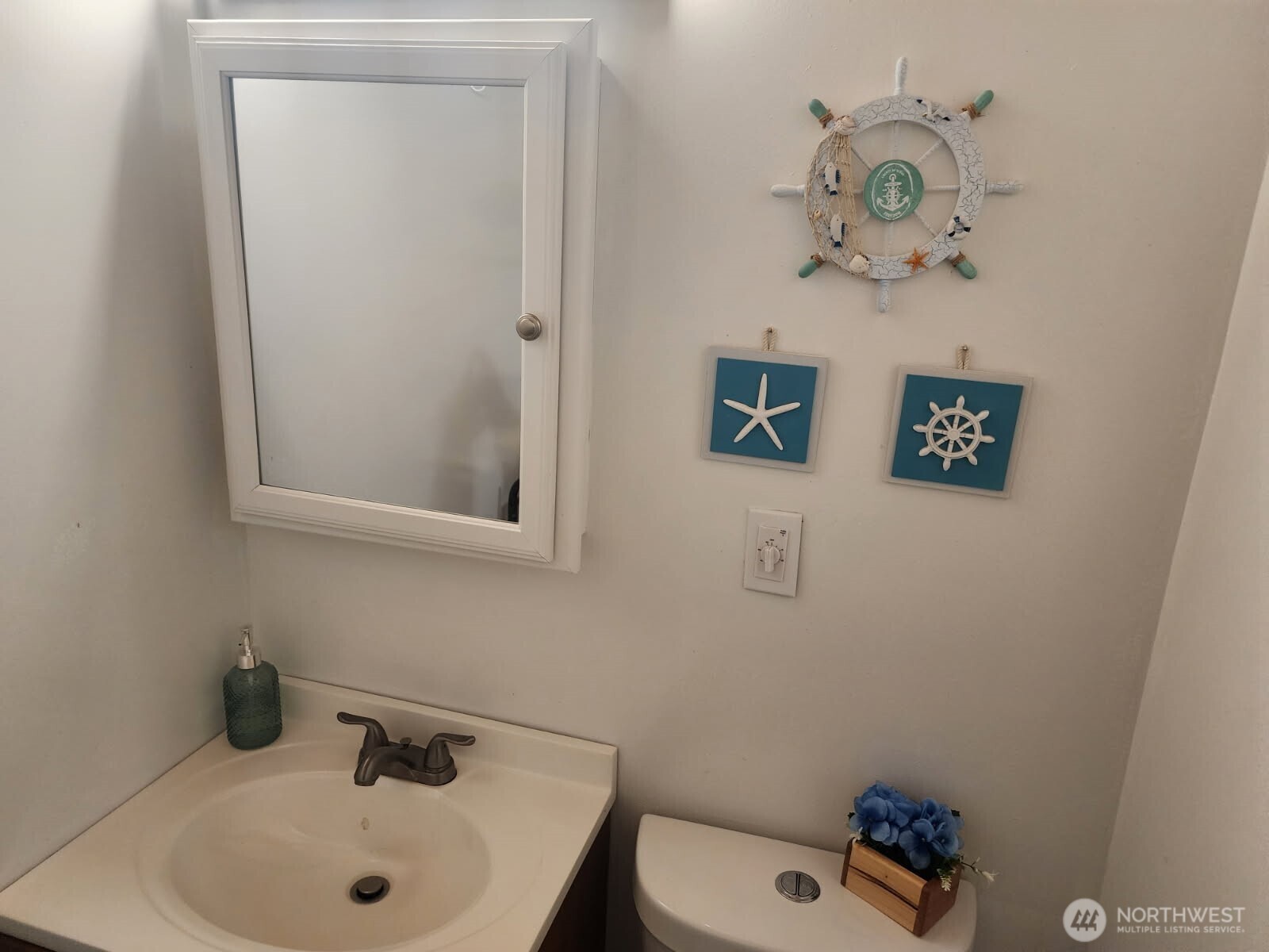 757 Ocean Court NW #20, Ocean Shores, WA 98569