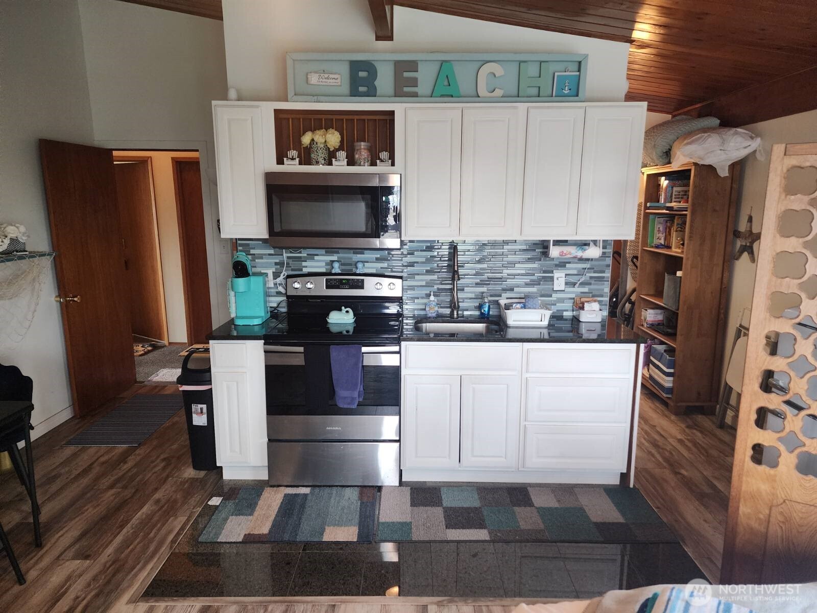757 Ocean Court NW #20, Ocean Shores, WA 98569