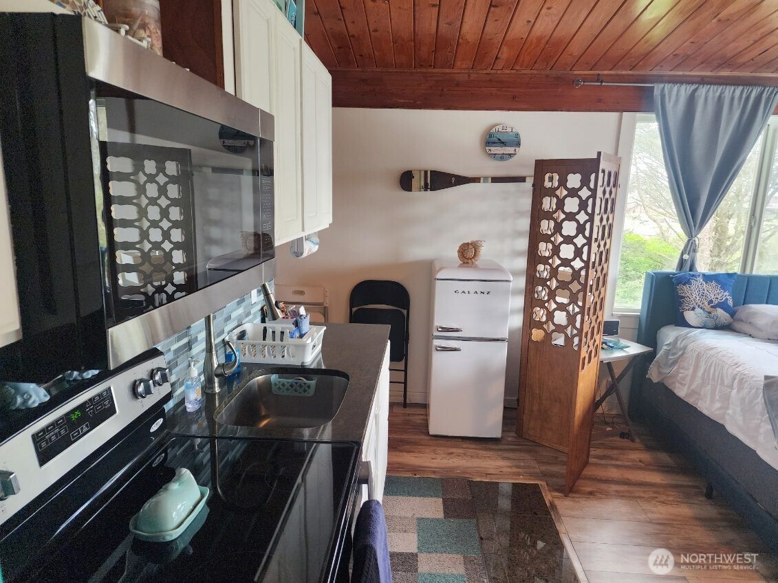 757 Ocean Court NW #20, Ocean Shores, WA 98569
