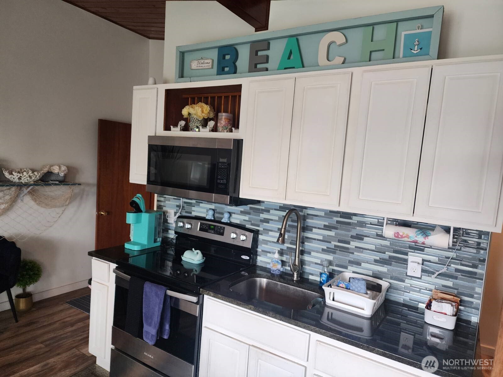 757 Ocean Court NW #20, Ocean Shores, WA 98569