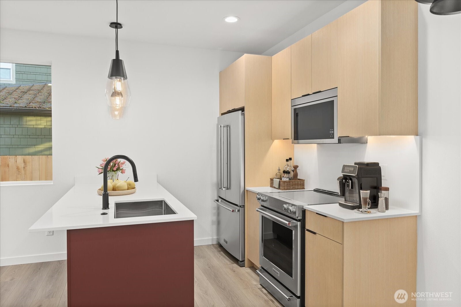 10742 Interlake Avenue N, Seattle, WA 98133