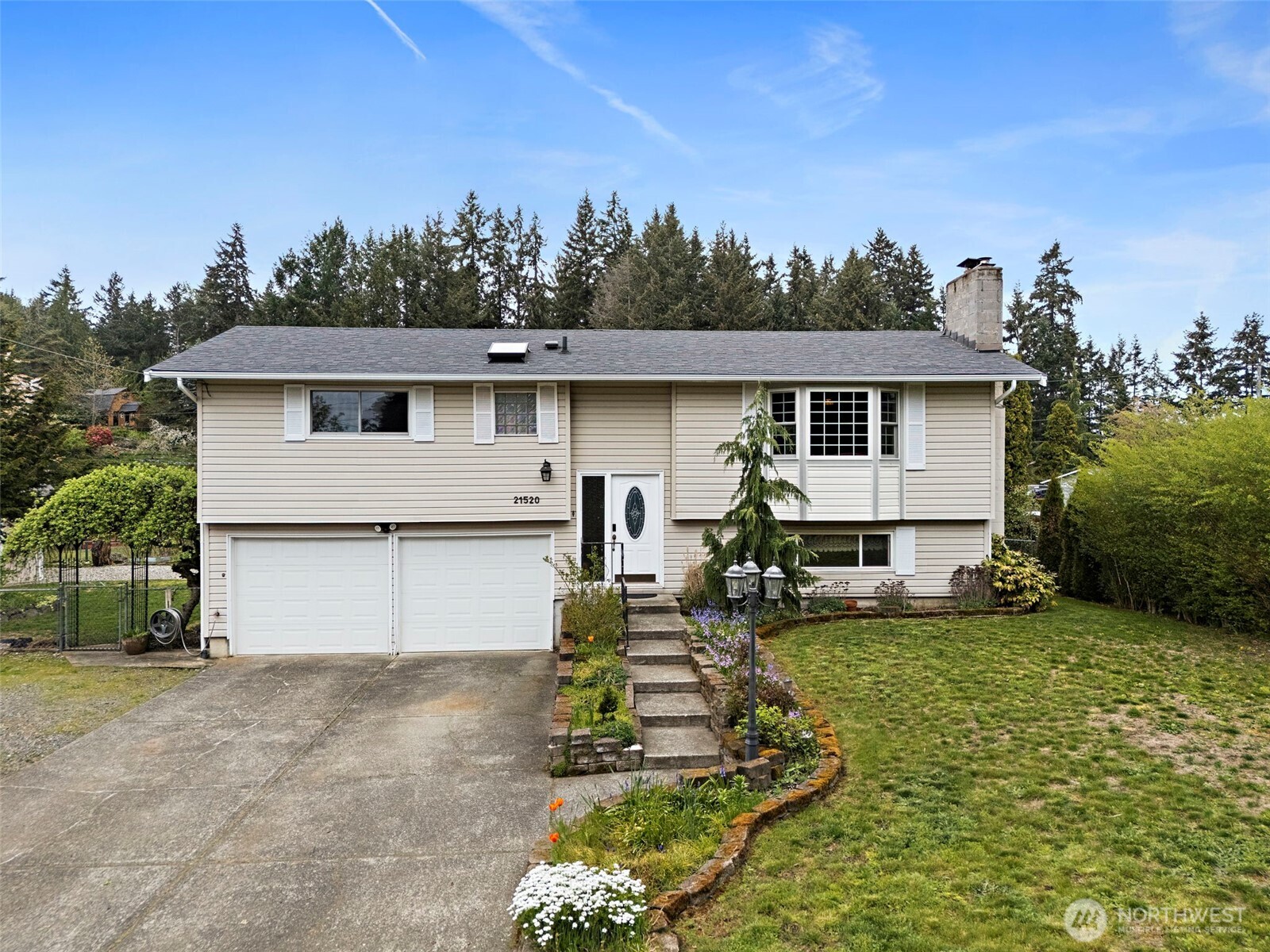 21520 36th Avenue Ct E, Spanaway, WA 98387
