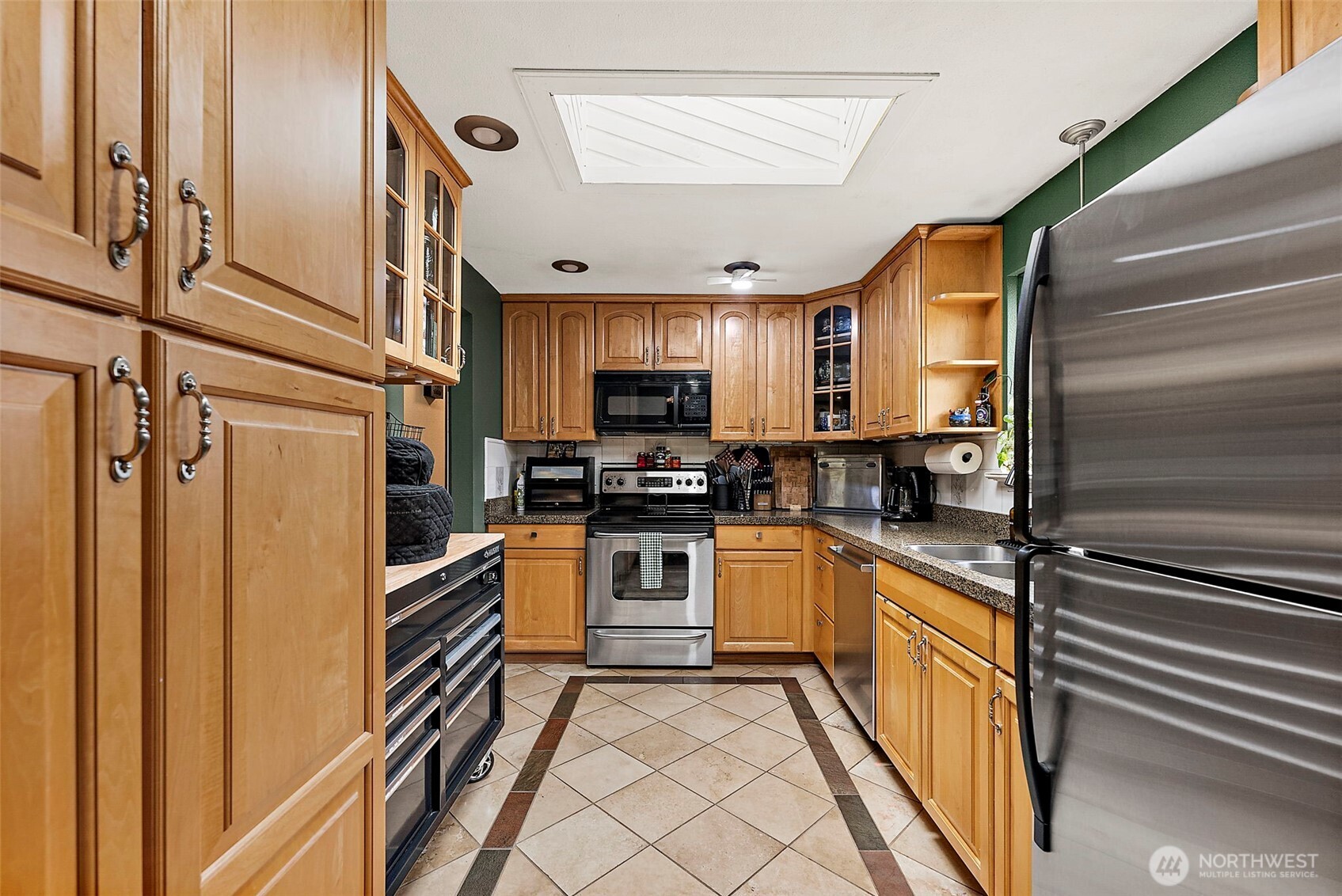 21520 36th Avenue Ct E, Spanaway, WA 98387