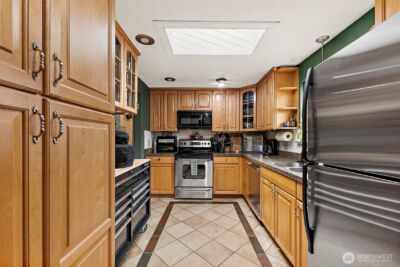 21520 36th Avenue Ct E, Spanaway, WA 98387 - Photo 8