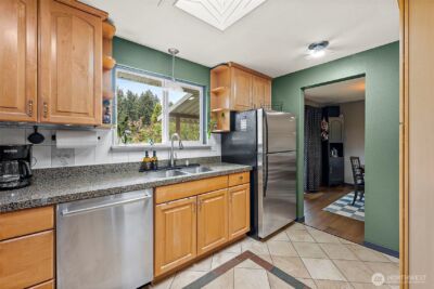 21520 36th Avenue Ct E, Spanaway, WA 98387 - Photo 10