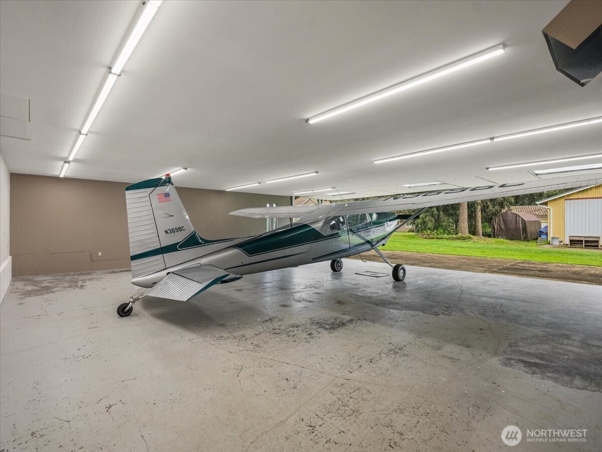 17649 SE 297th Place , Kent, WA 98042-5713