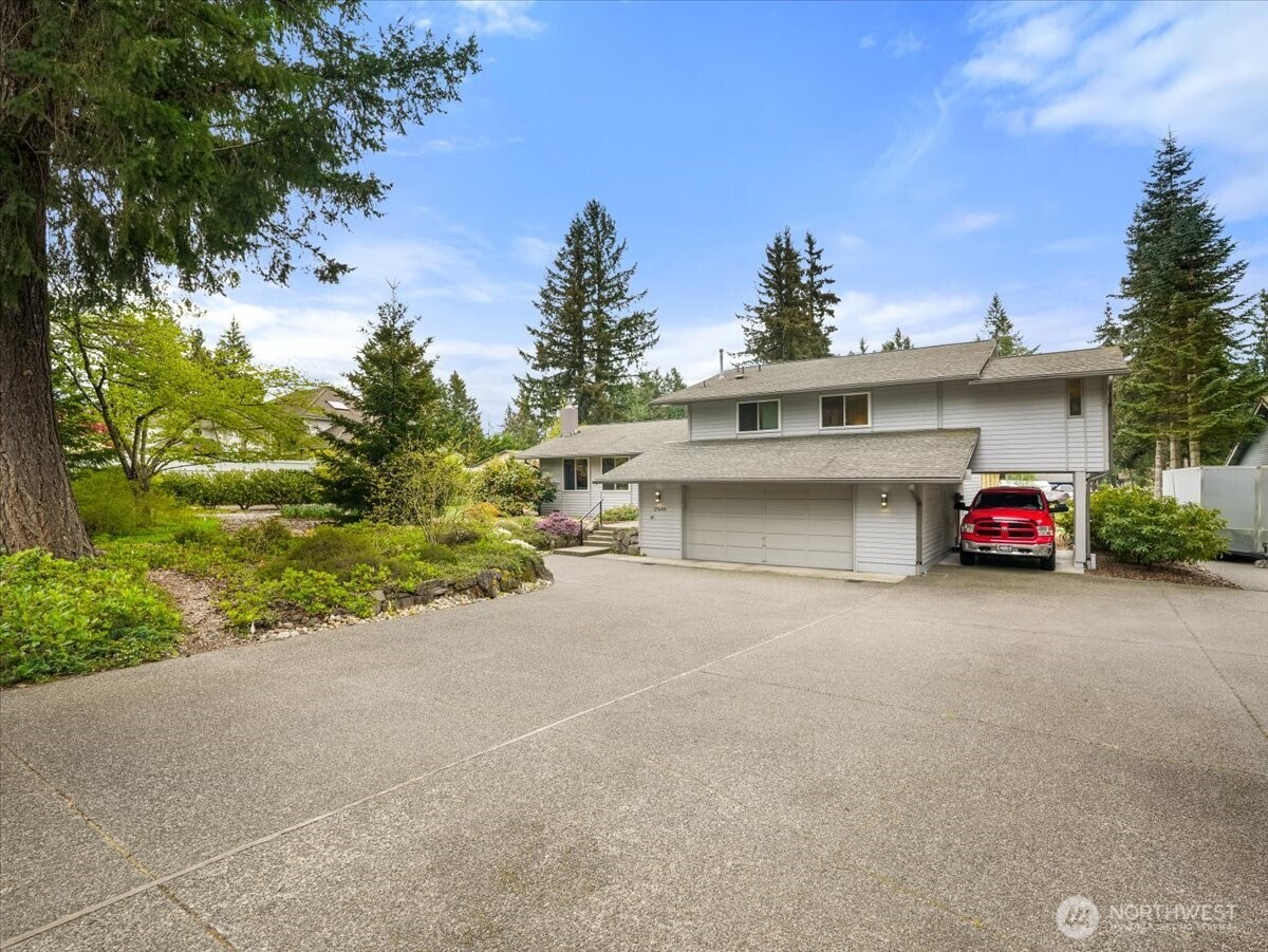17649 SE 297th Place , Kent, WA 98042-5713