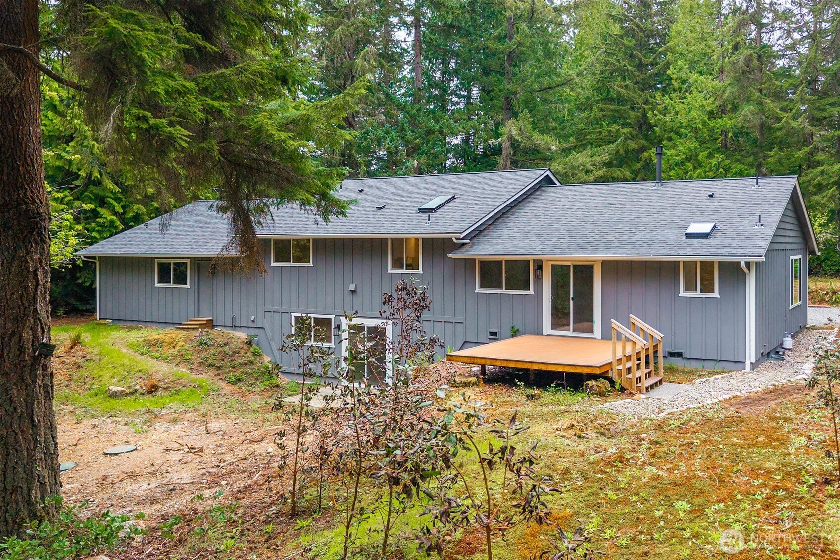 8518 58th Avenue NW, Gig Harbor, WA 98332