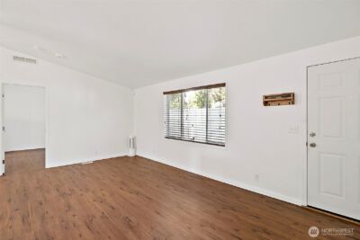 1720 Maple Lane Court #22, Kent, WA 98030 - Photo 14