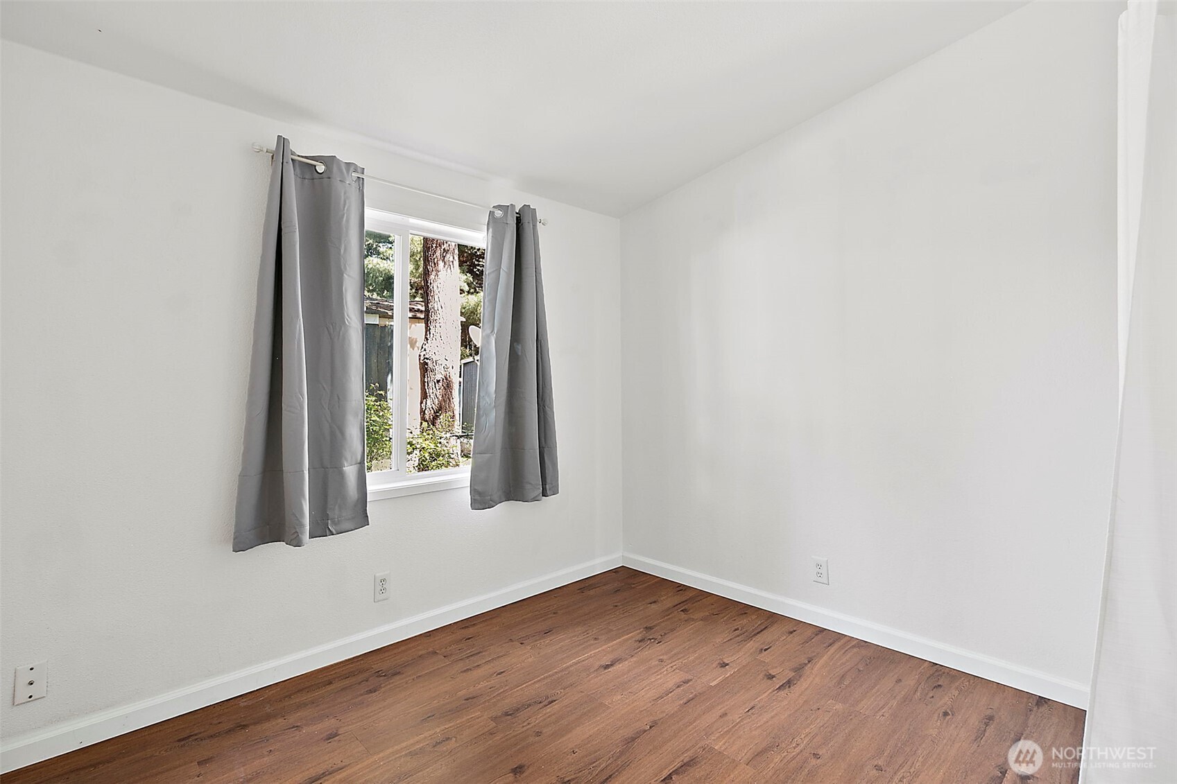 1720 Maple Lane Court #22, Kent, WA 98030