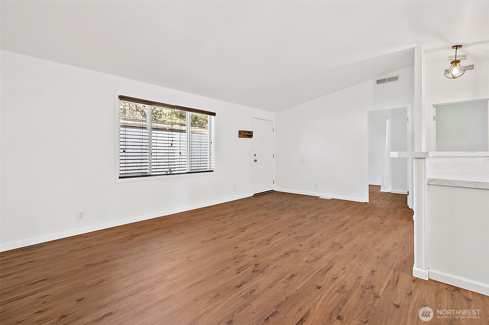 1720 Maple Lane Court #22, Kent, WA 98030