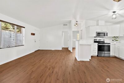 1720 Maple Lane Court #22, Kent, WA 98030 - Photo 24