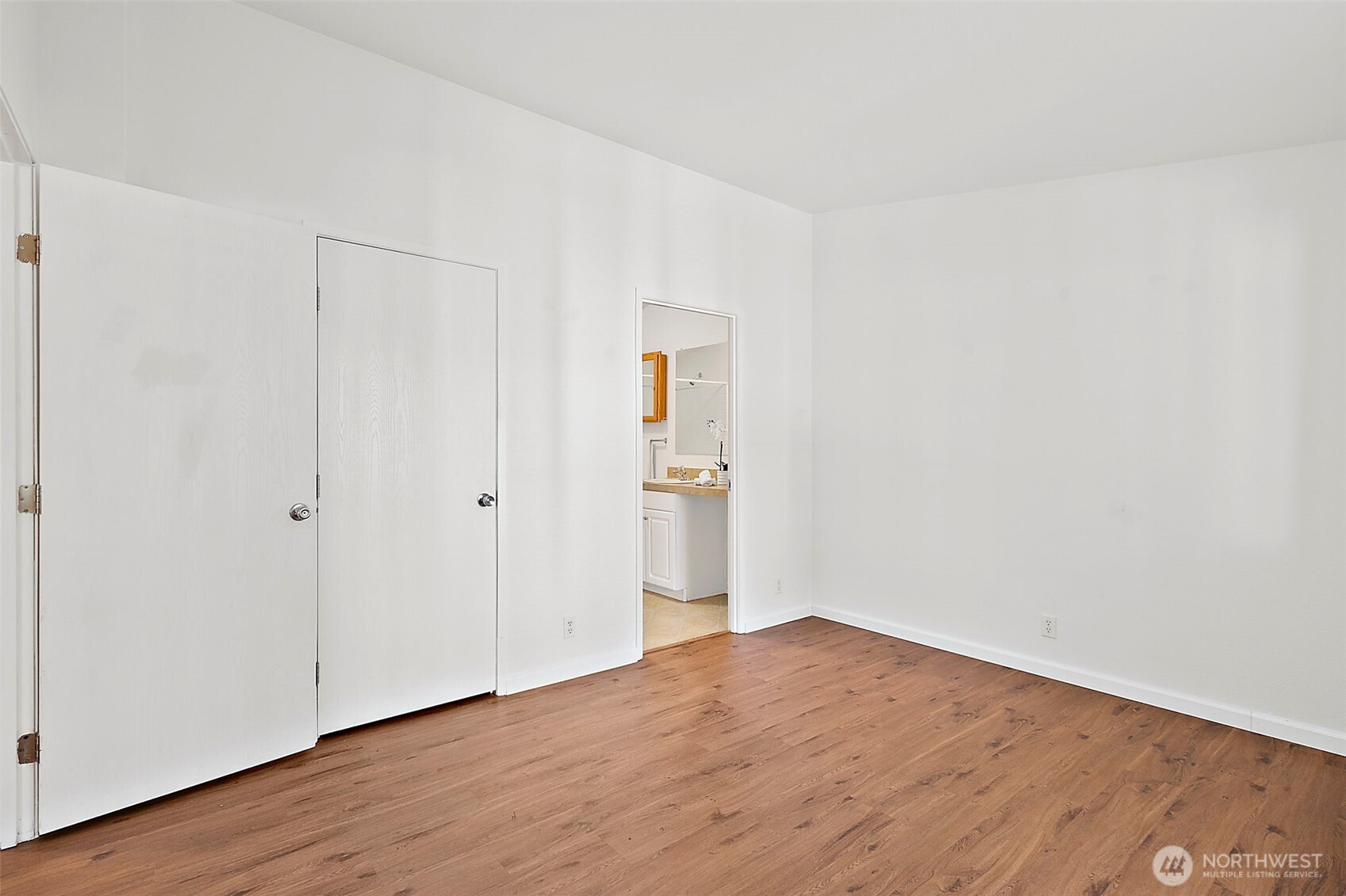 1720 Maple Lane Court #22, Kent, WA 98030
