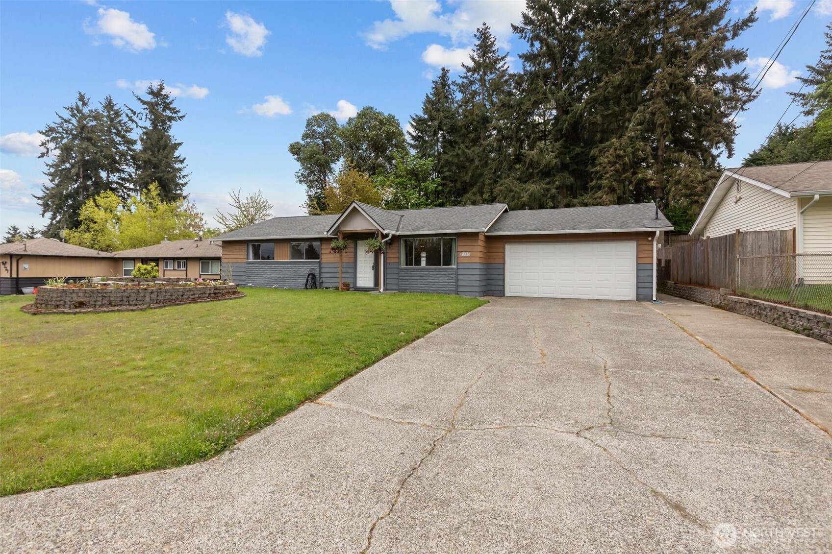 2335 SW 342nd Street , Federal Way, WA 98023